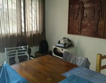 Casa en 2 plantas 4 amb. a refaccionar