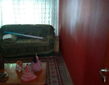 Excelente Chalet 4 ambiente, con parque y pileta.