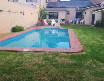 Chalet 3 amb, s/lote de 418 m2 en Castelar Norte
