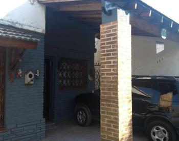 Exelente Chalet de 3 Ambientes con Parque