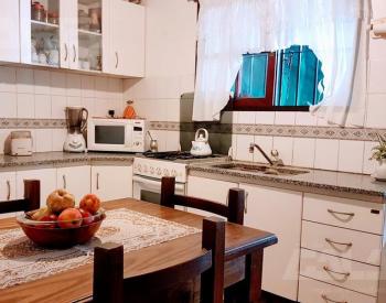 Excelente Duplex, 3 ambientes,con parque y cochera