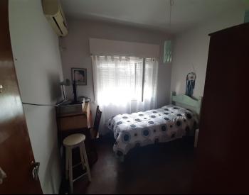 Casa Americana 3 amb con con parque Moron sur
