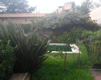Exc propiedad, muy Residencial. Parque con Pileta