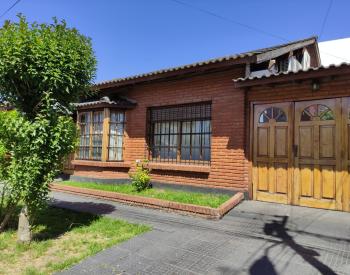 Exc. Chalet 4 Amb. Fondo, Piscina y garage 2 autos
