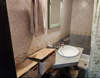 Chalet 4 amb. con fondo y pileta zona residencial