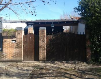 Exelente Chalet de 3 Ambientes con Parque