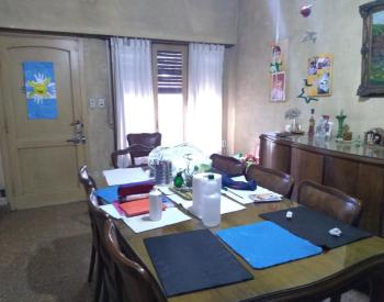 Vende 2 casas s/lote de 356m2 Castelar sur