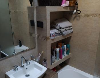 Vende exc, casa 4 Amb. con fondo y piscina