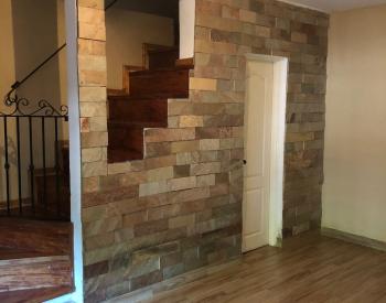 Hermoso Duplex 3 amb. y cochera, refacc a nuevo