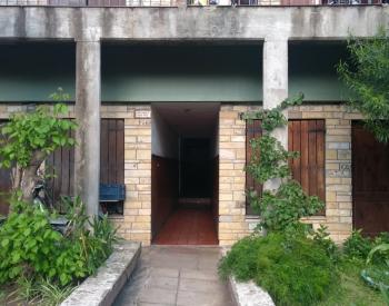 Ph int. en cast. norte, 2 amb. y patio, zona res.