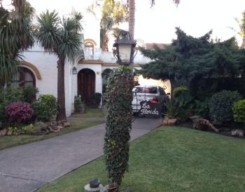 Exc. Casa Estilo Colonial, 4 amb con parque.