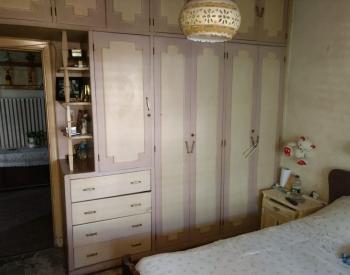 Vende Chalet 5 Ambientes en Parque Ayerza