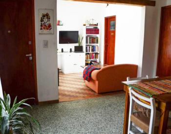 Vende Chalet 4 amb. en Castelar Norte