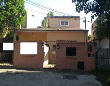 Casa en 2 plantas 4 amb. a refaccionar