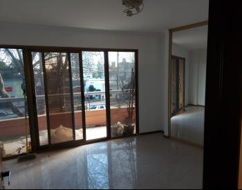 Vende Dpto Monoamb con Cochera a 4 c/est Moron 