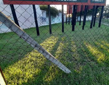 Lote 250m2 sobre Av sarmiento a 2c/ Av. Santa Rosa