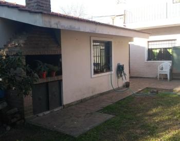 Exc. Propiedad sobre lote de 12.66 x 33
