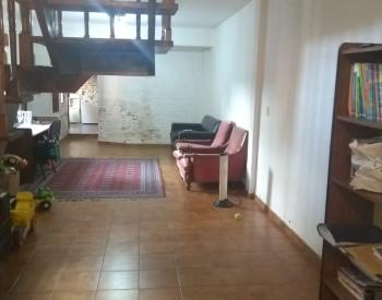 Exc Propiedad en 2 plantas, 4 amb. parque y pileta