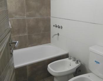 Vende dpto 3 amb con cochera a 3 c/est. Ituzaingo