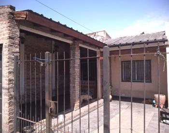 Chalet 4 Amb con parque y dependencias