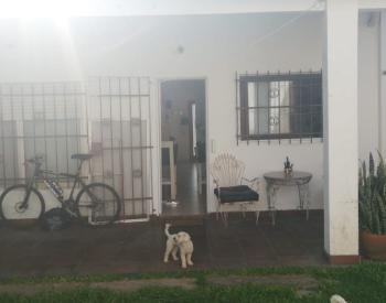 Venta Impecable casa americana en Castelar Norte