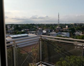 Impecable dpto 2 amb. con balcon terraza y cochera