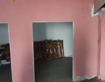 Local en venta sobre av Sarmiento en Parque Ayerza