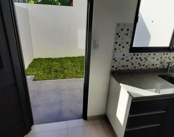 Exc, Duplex 3 amb a est. con fondo y garage