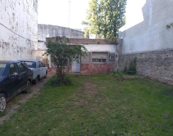 Vende 2 casas s/lote de 356m2 Castelar sur
