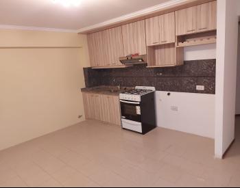 Vende Dpto Monoamb con Cochera a 4 c/est Moron 