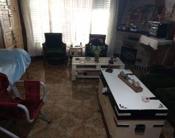 Vende Chalet 5 Ambientes en Parque Ayerza
