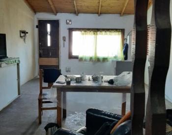 Casa a refaccionar s/lote 376 m2  ideal inversor