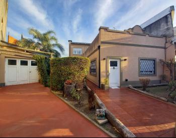 Casa 3 amb con fondo y cochera a 4 c/est Castelar