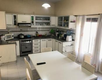 Chalet 6 amb s/lote de 613 m2 a 10/c est Ituzaingo