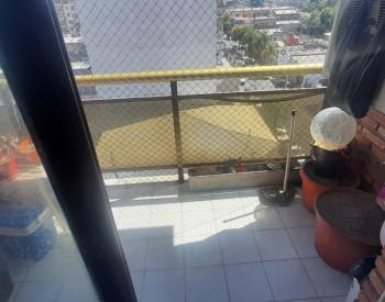 Amplio Dpto 3 ambientes a 3 c/Estacion Moron.