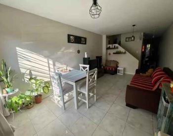 Vende Duplex 3 Amb Impecable Con Patio Y Cochera