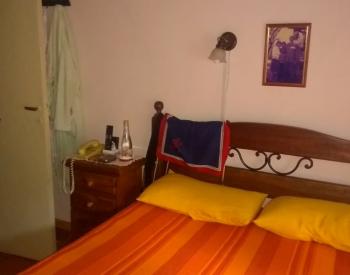 Excelente Chalet en una planta s/lote de 500 m2