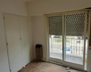 Vende Dpto 3 amb al frente en Parque Ayerza