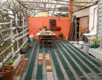 Vende Chalet 4 amb. en Castelar Norte