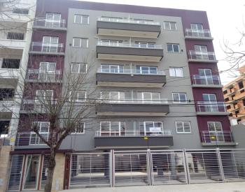 Vende Dpto 2 ambientes, con amenities