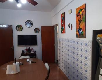 Exc. Casa America 4 amb. con fondo y pileta