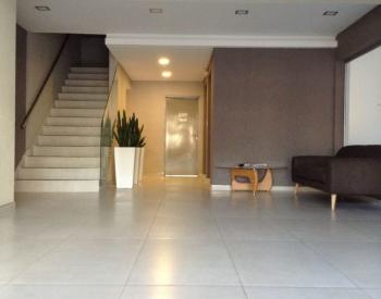 Vende dpto 3 amb con cochera a 3 c/est. Ituzaingo