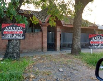 Ituzaingo Norte, excelente Chalet de 4 ambientes 