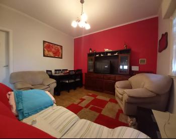 Casa 3 amb con fondo y cochera a 4 c/est Castelar