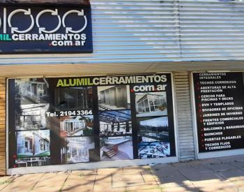 Local en venta sobre av Sarmiento en Parque Ayerza