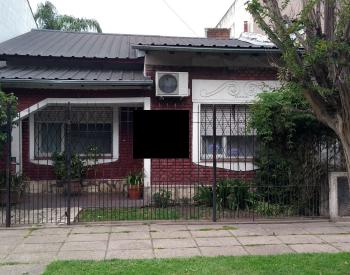 Ituzaingo Nor, Chalet lote propio,con dependencias