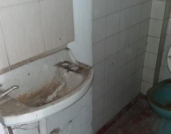 Local en venta sobre av Sarmiento en Parque Ayerza