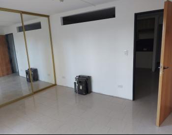 Vende Dpto Monoamb con Cochera a 4 c/est Moron 