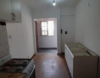 Vende Dpto 3 amb al frente en Parque Ayerza