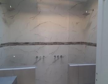 Exc, Duplex 3 amb a est. con fondo y garage